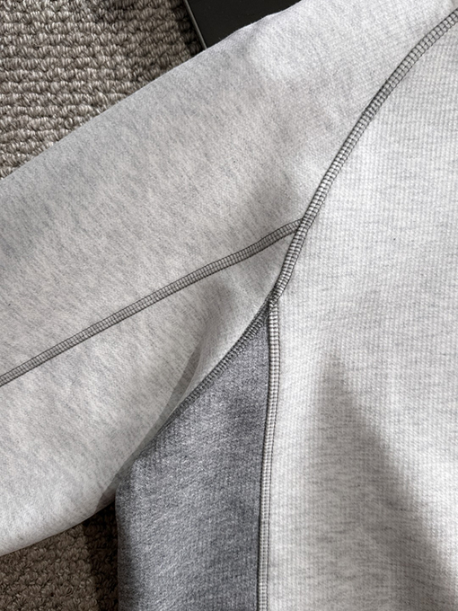 ディオール DIOR カウンターと同じスタイルの長袖シャツ