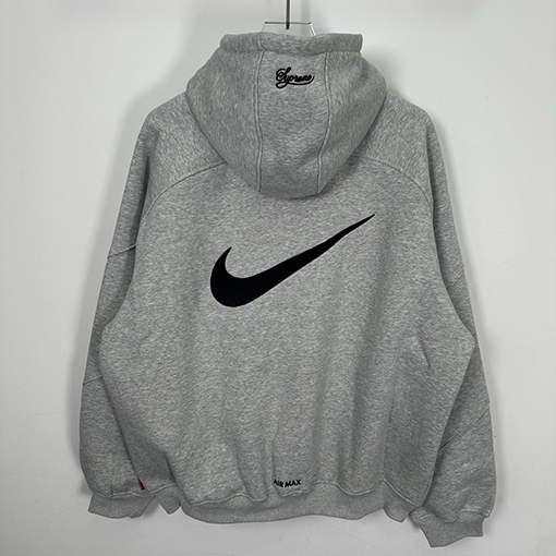 シュプリームコピー X NIKE ジョイントモデルのベルベットと厚のフード付きジッパースパーカー