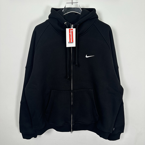 シュプリームコピー X NIKE ジョイントモデルのベルベットと厚のフード付きジッパースパーカー