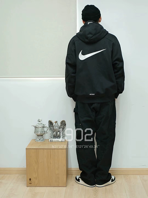 シュプリームコピー X NIKE ジョイントモデルのベルベットと厚のフード付きジッパースパーカー