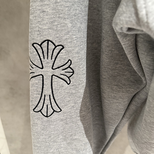 クロムハーツコピー ヘビーハットレーザーバーントフード付きスパーカー