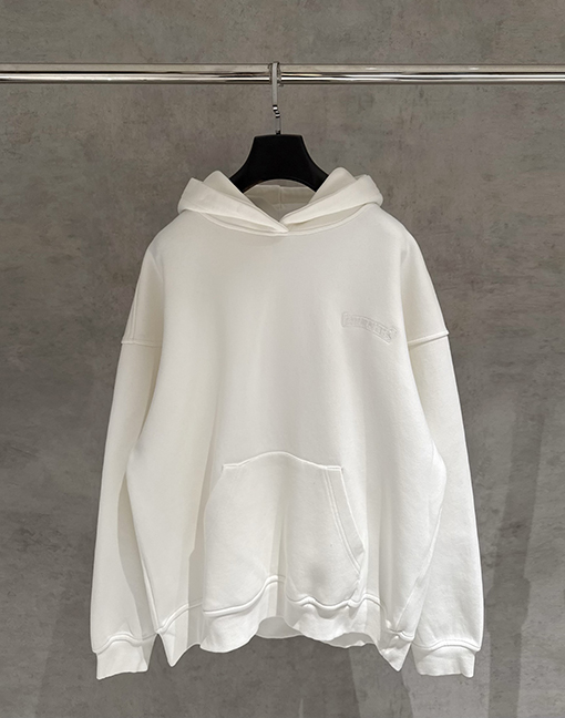 クロムハーツ 背中にレーザーをしたフード付きスパーカー