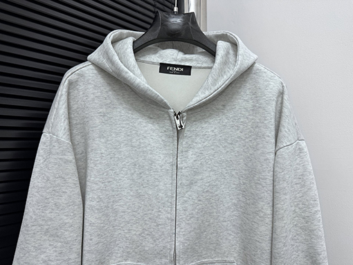 フェンディスーパーコピー FFレタリングジッパーカーディガンスパーカー