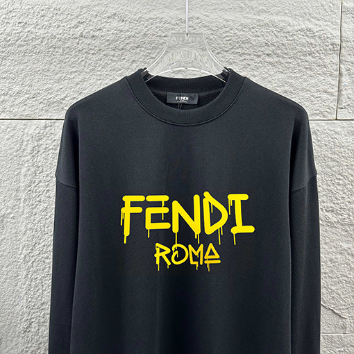 フェンディコピー FENDI 立体フロッキングラウンドネックスパーカー