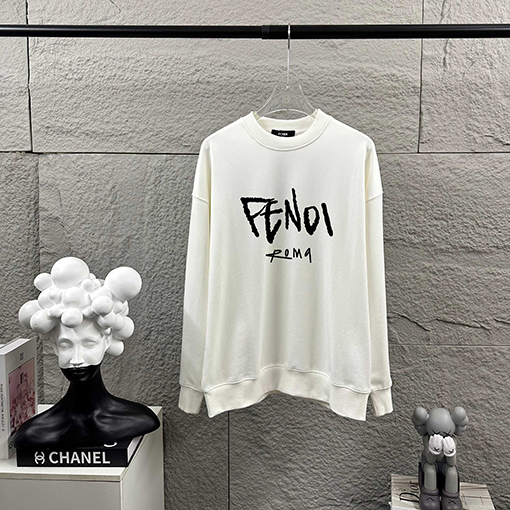 フェンディ FENDI 立体シリコンクルーネックスパーカー