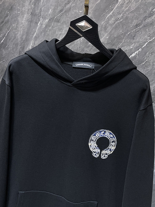 クロムハーツスーパーコピー 新しい馬蹄形のコントラストパッチフード付きスパーカー