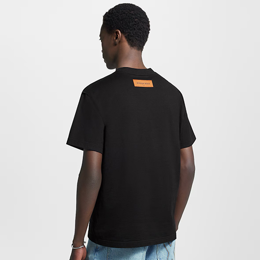 ルイヴィトンコピー 新作エンボスロゴ半袖Tシャツ