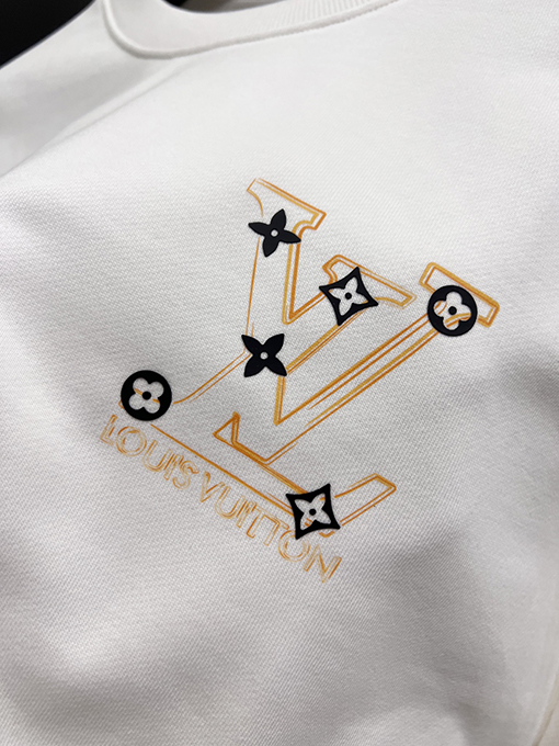 ルイヴィトン LV 大きなV字立体レタリングプリント ラウンドネック スパーカー