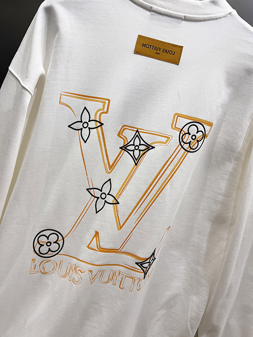 ルイヴィトン LV 大きなV字立体レタリングプリント ラウンドネック スパーカー