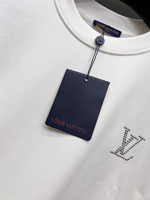 ルイヴィトン LV 新しい大きなV字立体レタリングプリント ラウンドネック スパーカー