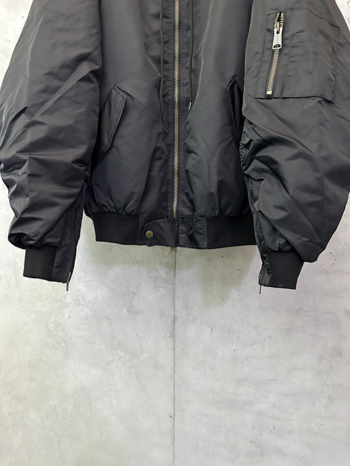 バレンシアガ Balenciaga ウィンターワールドグレインウィートイヤーボンバージャケット