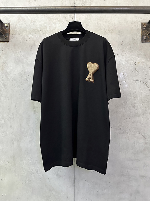 アミ レターハート型ラウンドネックヘビーウェイト半袖Tシャツ
