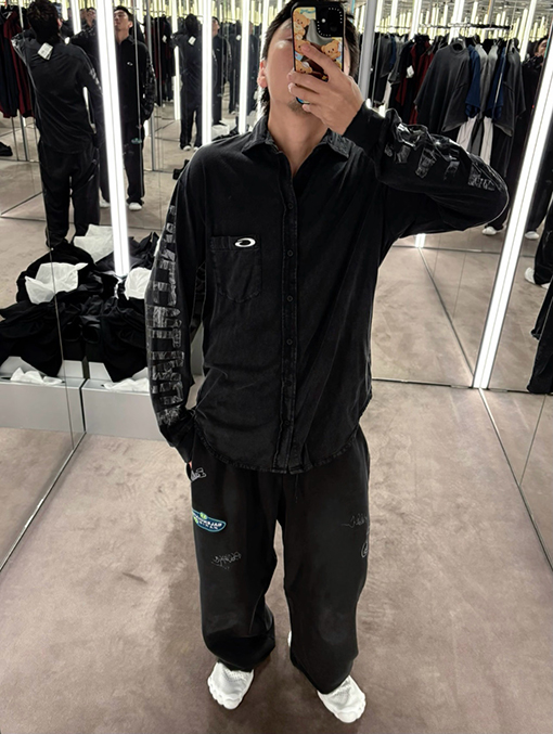 バレンシアガ 新品テープシングルリングコットンウォッシュシャツ