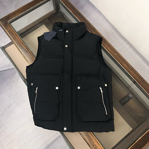 プラダコピー 新作スタンドカラーダウンベスト