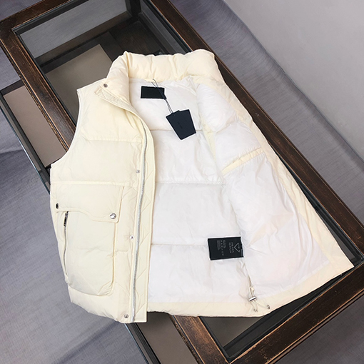 プラダコピー 新作スタンドカラーダウンベスト