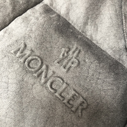 モンクレールスーパーコピー 新しいフード付きウールダウンジャケット