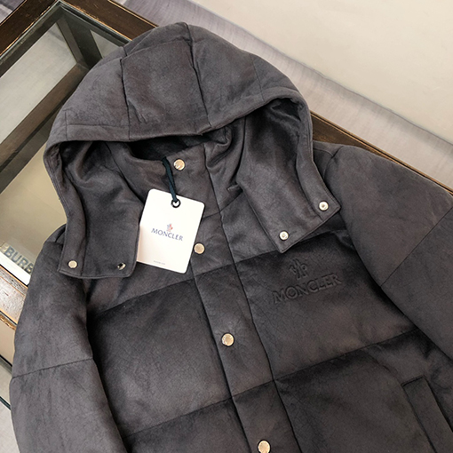 モンクレールスーパーコピー 新しいフード付きウールダウンジャケット