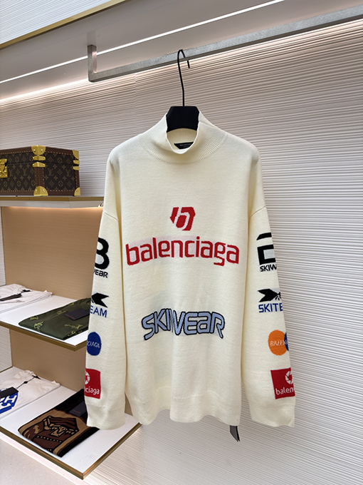 バレンシアガ SKI スキーコレクション レタリング ジャカード タートルネック セーター