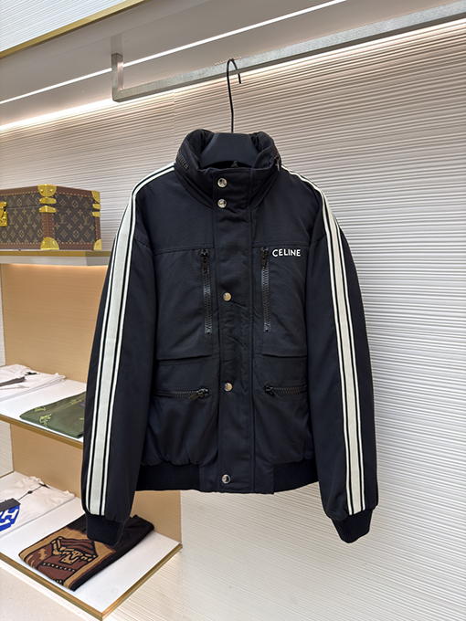 セリーヌ 新しいスキーパッド入りジャケット