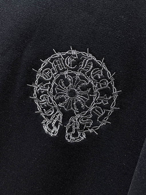 クロムハーツ ホースシューのローラー刺繍入りフード付きスパーカー