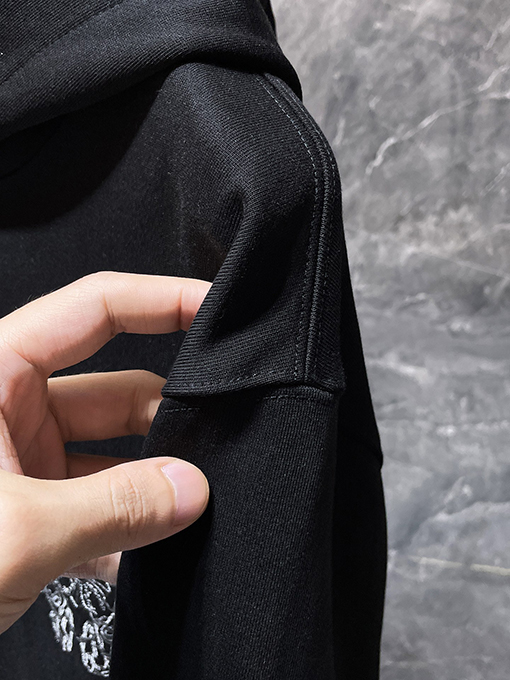 クロムハーツ ホースシューのローラー刺繍入りフード付きスパーカー