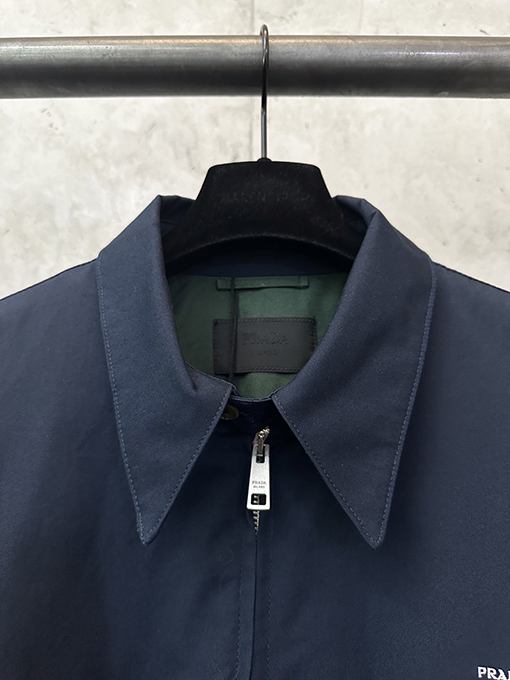 プラダ ハリントンラペルジップアップジャケット