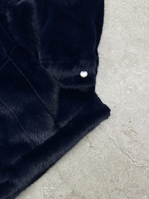 ルイヴィトン LV 新しいフェイクファーコート