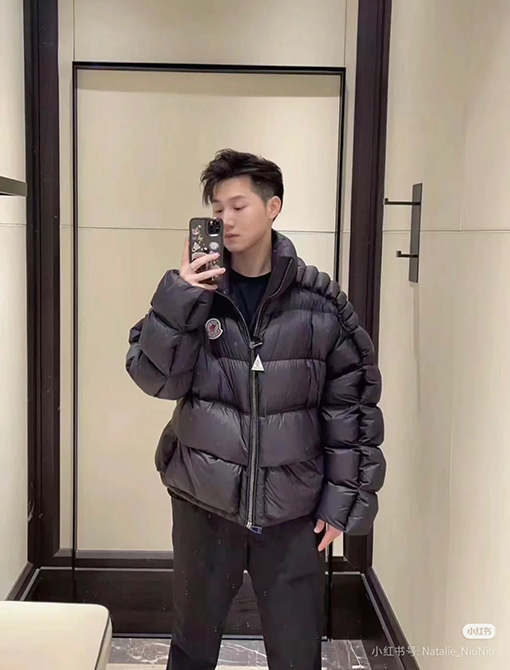 モンクレールコピー Maya 新しいマットなマヤダウンジャケット