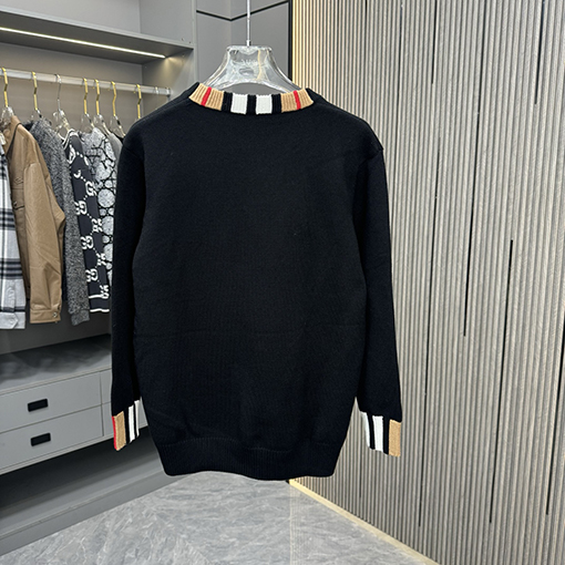 バーバリー 新しいダブルフェイスカシミヤジャカードセーター