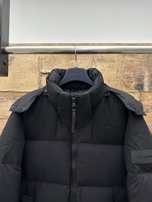 ルイヴィトン ジャカードミドル丈ダウンジャケット