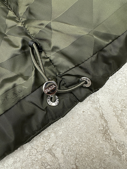 プラダスーパーコピー メンズダウンジャケット