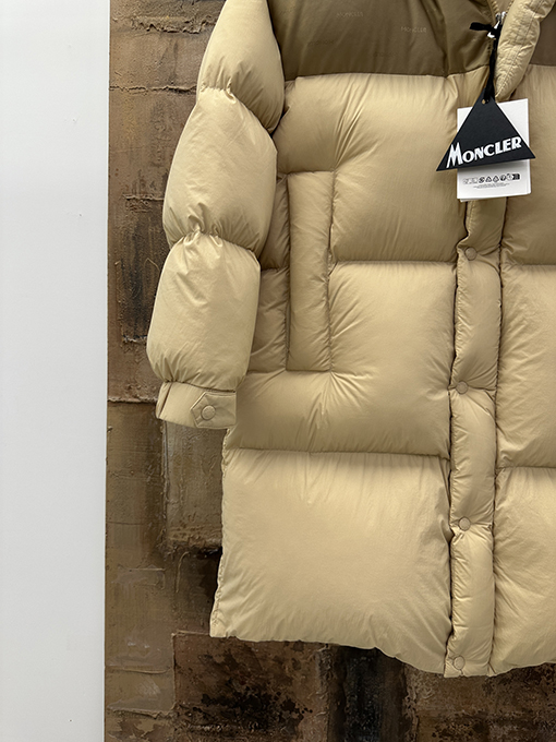 モンクレール Verone 新しいミドル丈ダウンジャケット
