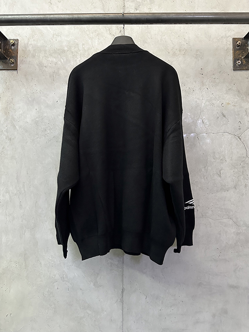 バレンシアガ 新スキーシリーズ 3M 刺繍クルーネックセーター