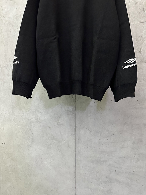 バレンシアガ 新スキーシリーズ 3M 刺繍クルーネックセーター