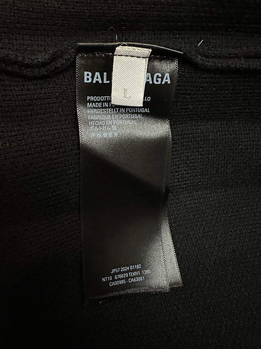 バレンシアガ 新スキーシリーズ 3M 刺繍クルーネックセーター