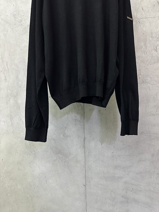 バレンシアガ 新作カシミアラウンドネックニットセーター