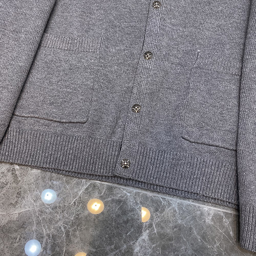 クロムハーツコピー 新しいVネックボタンカーディガンセーター