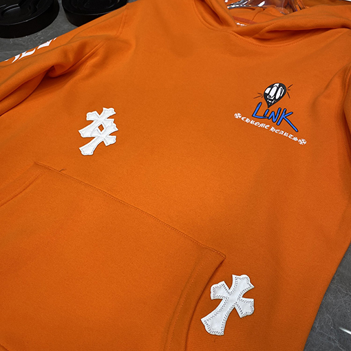 クロムハーツ Matty Boy クロス刺繍レザーグラフィティフード付きスパーカー