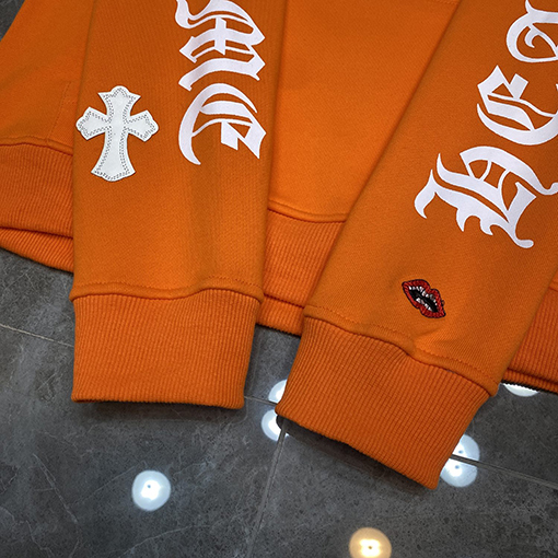 クロムハーツ Matty Boy クロス刺繍レザーグラフィティフード付きスパーカー