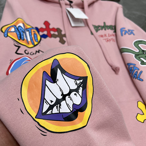 クロムハーツ サンスクリット語の手描きグラフィティフード付きスパーカー