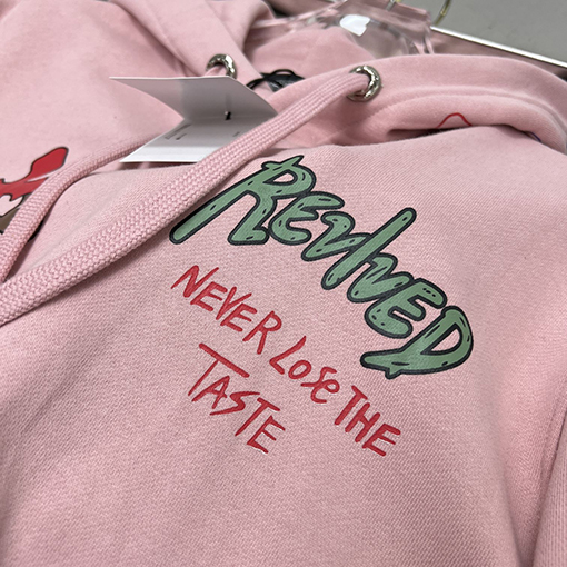 クロムハーツ サンスクリット語の手描きグラフィティフード付きスパーカー