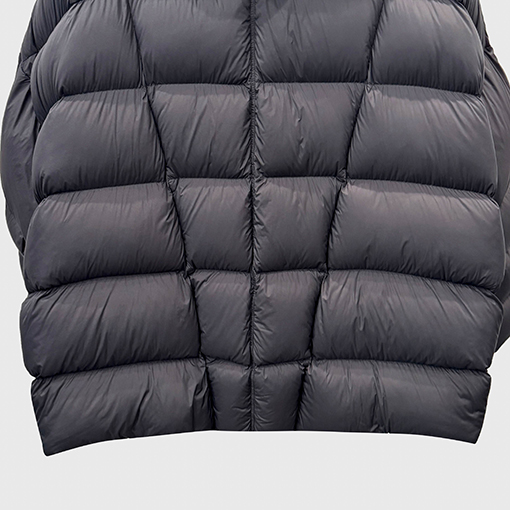 リックオウエンス キャットウォークスタイルのダークグースダウンジャケット