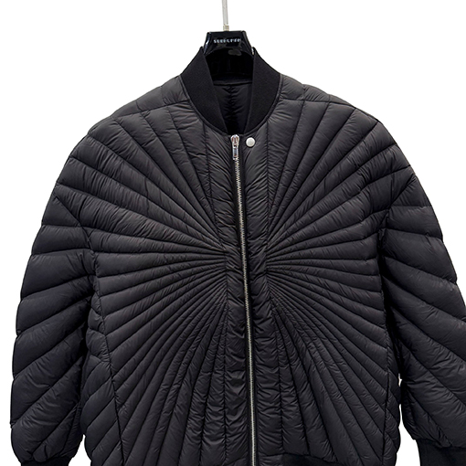 リックオウエンス 幾何のレイ刺繍キルティンググースダウンジャケット