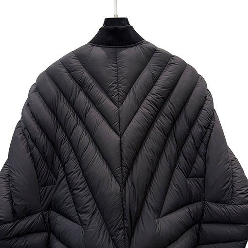 リックオウエンス 幾何のレイ刺繍キルティンググースダウンジャケット