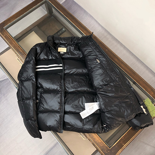 グッチスーパーコピー 新しいカップルダウンジャケット