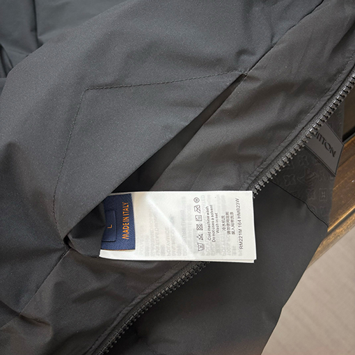 ルイヴィトンスーパーコピー メンズのフード付きプリントダウンジャケット