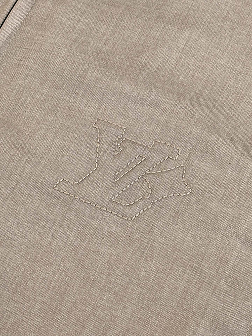 ルイヴィトン エンボスのレターカラー、ジップアップウールボンバージャケット