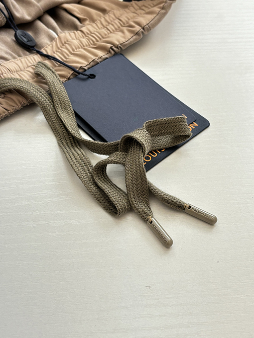 ルイヴィトン 新しいストレートレッグウールプリーツカジュアルパンツ