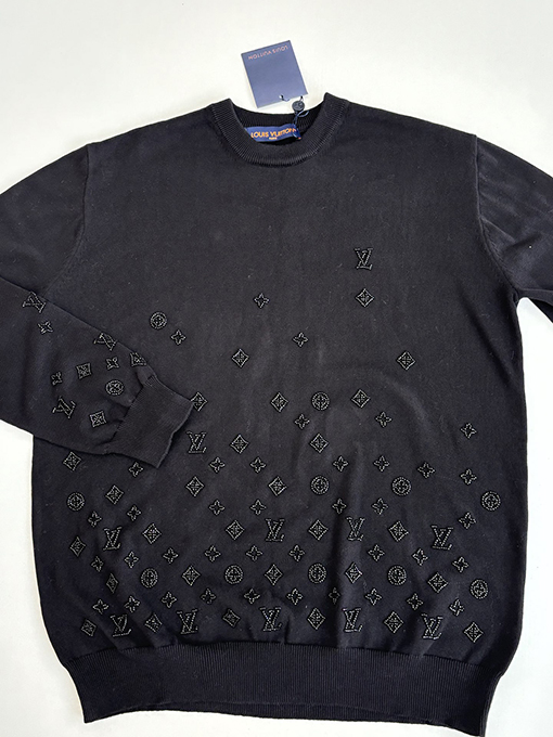 ルイヴィトンコピー 新しい無地ビーズニットセーター
