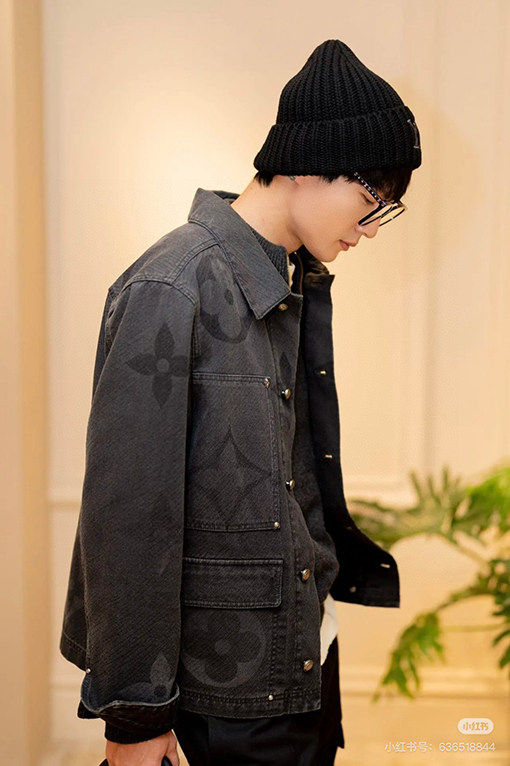 ルイヴィトン グラデーションレターデニムジャケット